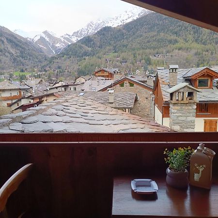 Hotel Lo Campagnar Courmayeur Zewnętrze zdjęcie