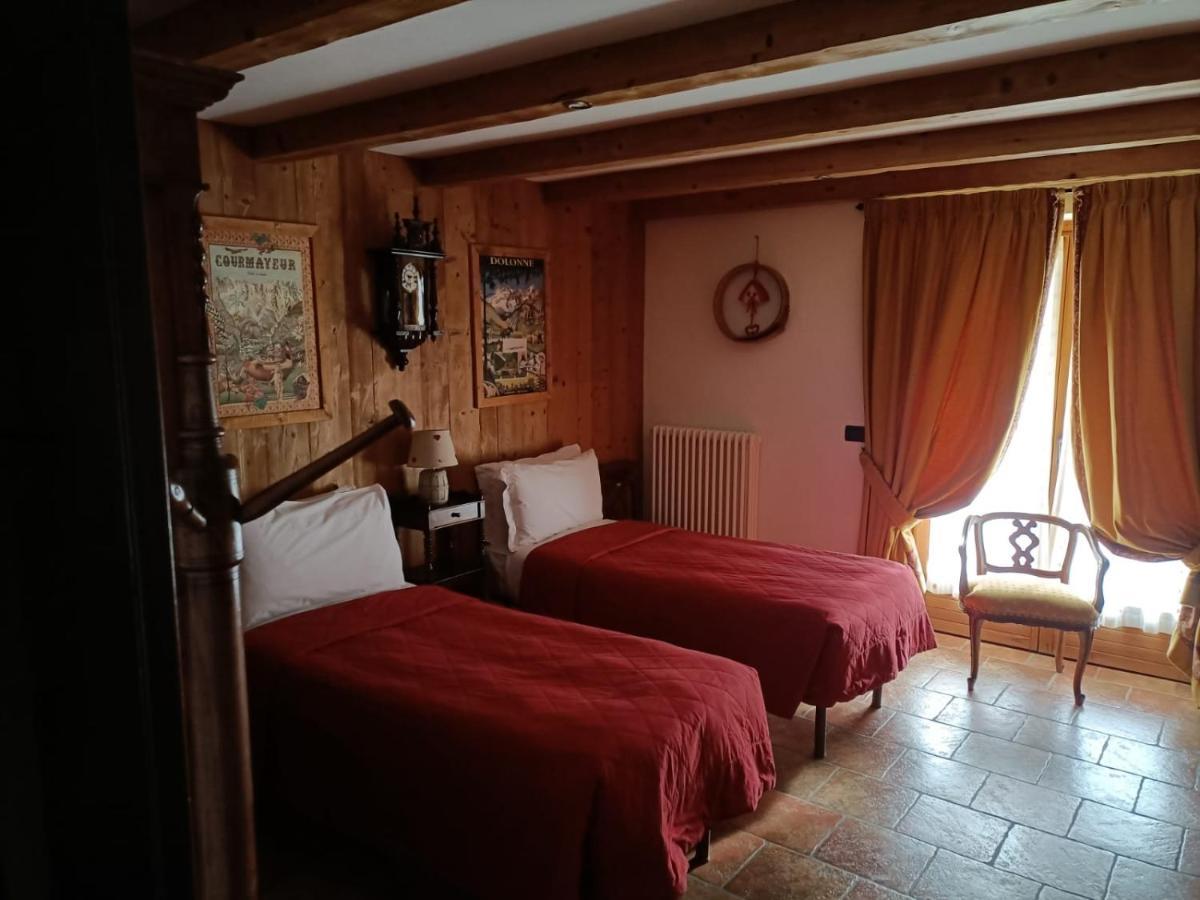 Hotel Lo Campagnar Courmayeur Zewnętrze zdjęcie