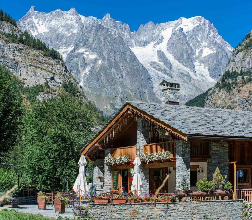 Hotel Lo Campagnar Courmayeur Zewnętrze zdjęcie