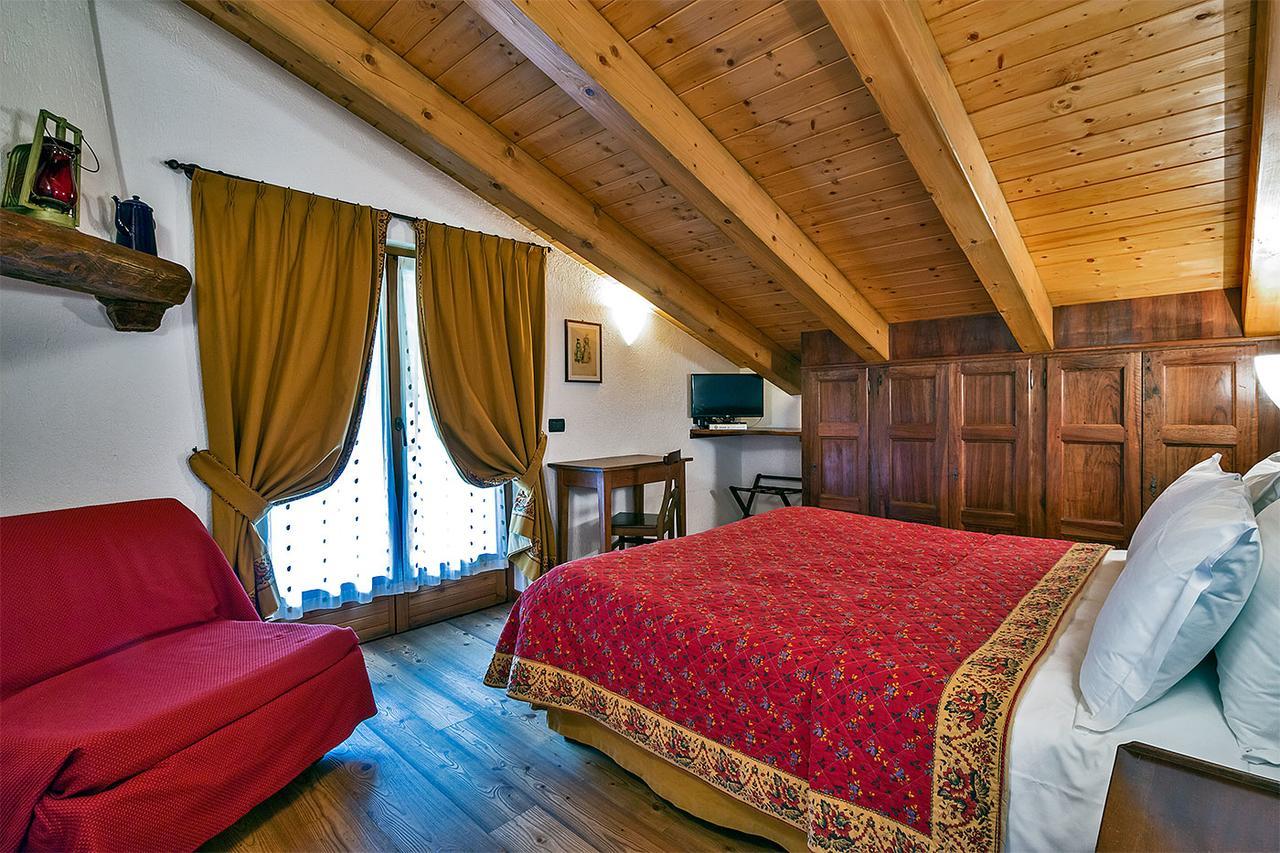 Hotel Lo Campagnar Courmayeur Zewnętrze zdjęcie